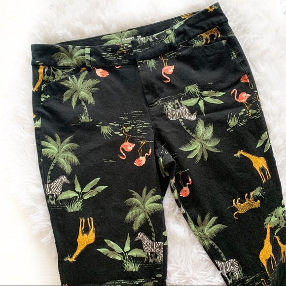 Old Navy Pixie Pants Safari Flamingo 